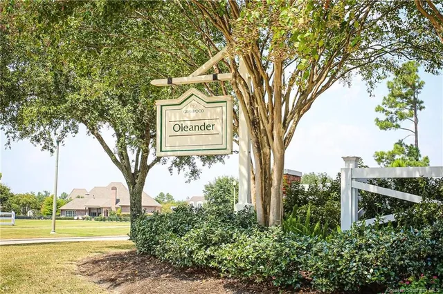 $665,000 | 6508 White Oleander Circle East, Lake Charles, LA 70605