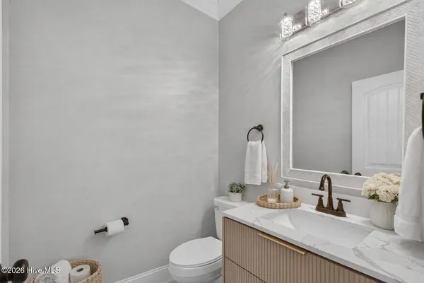 $565,000 | 404 South Bodenheimer Street, Burgaw, NC 28425