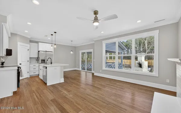 $565,000 | 404 South Bodenheimer Street, Burgaw, NC 28425