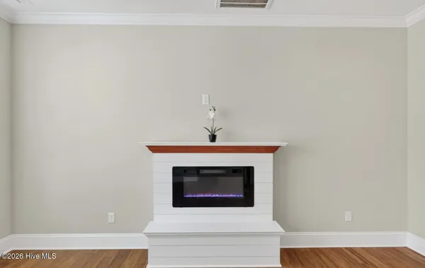 $565,000 | 404 South Bodenheimer Street, Burgaw, NC 28425