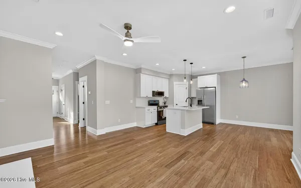 $565,000 | 404 South Bodenheimer Street, Burgaw, NC 28425