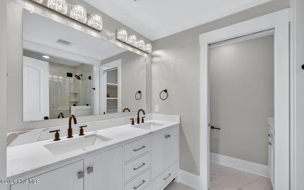 $565,000 | 404 South Bodenheimer Street, Burgaw, NC 28425