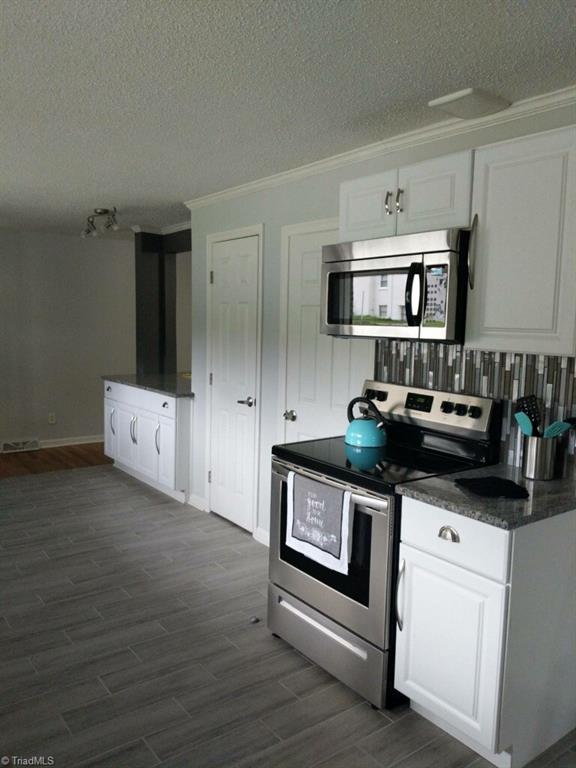607 West Ray Avenue High Point, NC 27262 - Photo 6 of 15 Gallery Image 6