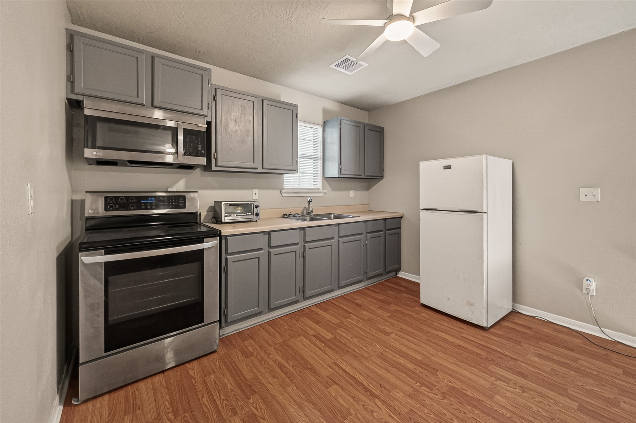 14731 Conover Court Houston, TX 77015 - Photo 38 of 49