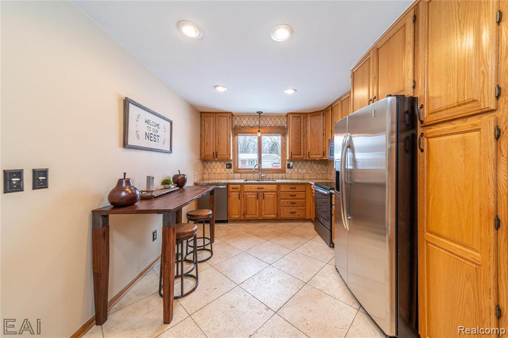 43429 Proctor Road Canton, MI 48188 - Photo 11 of 19