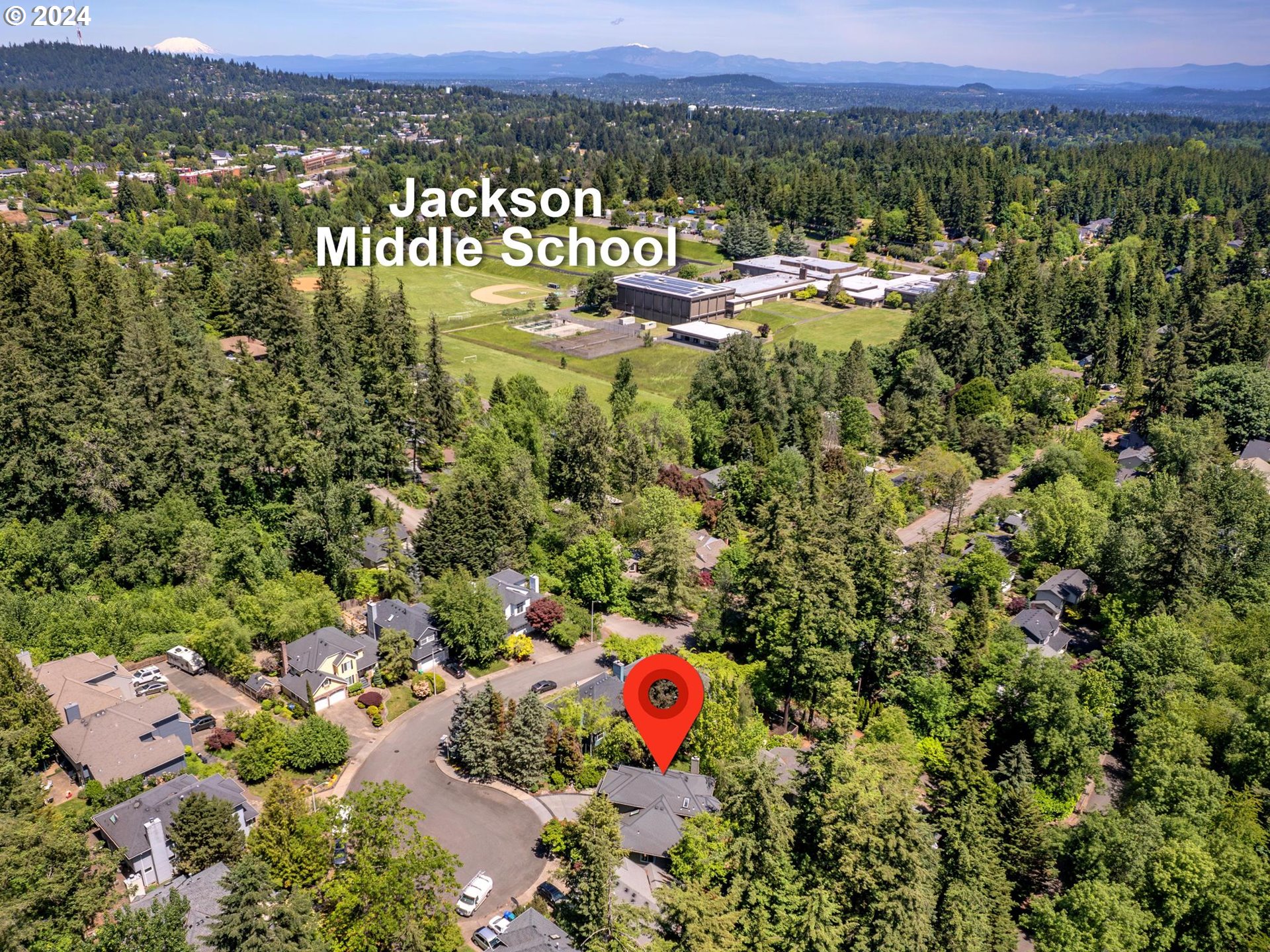4210 Southwest Comus Street Portland, OR 97219 - Photo 45 of 46 Gallery Image 45