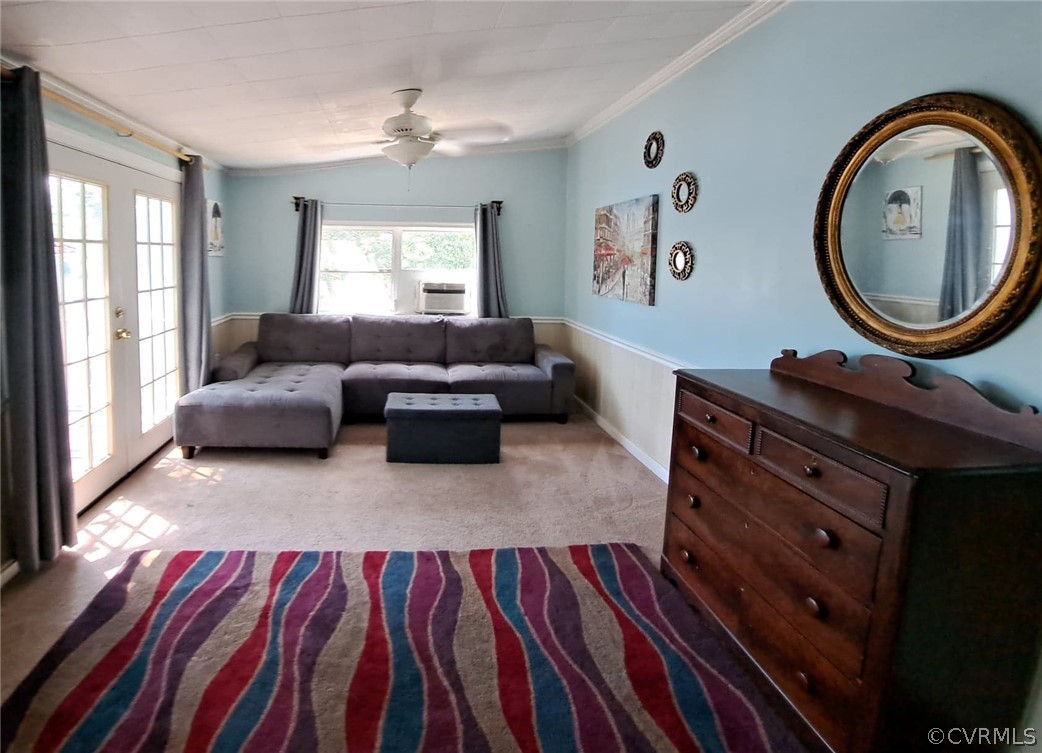 1057 Griffin's Landing Road Lancaster, VA 22503 - Photo 10 of 16 The great room had ceiling fans, two sets of doubl