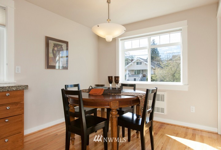4414 Meridian Avenue North Seattle, WA 98103 - Photo 8 of 20 Gallery Image 8