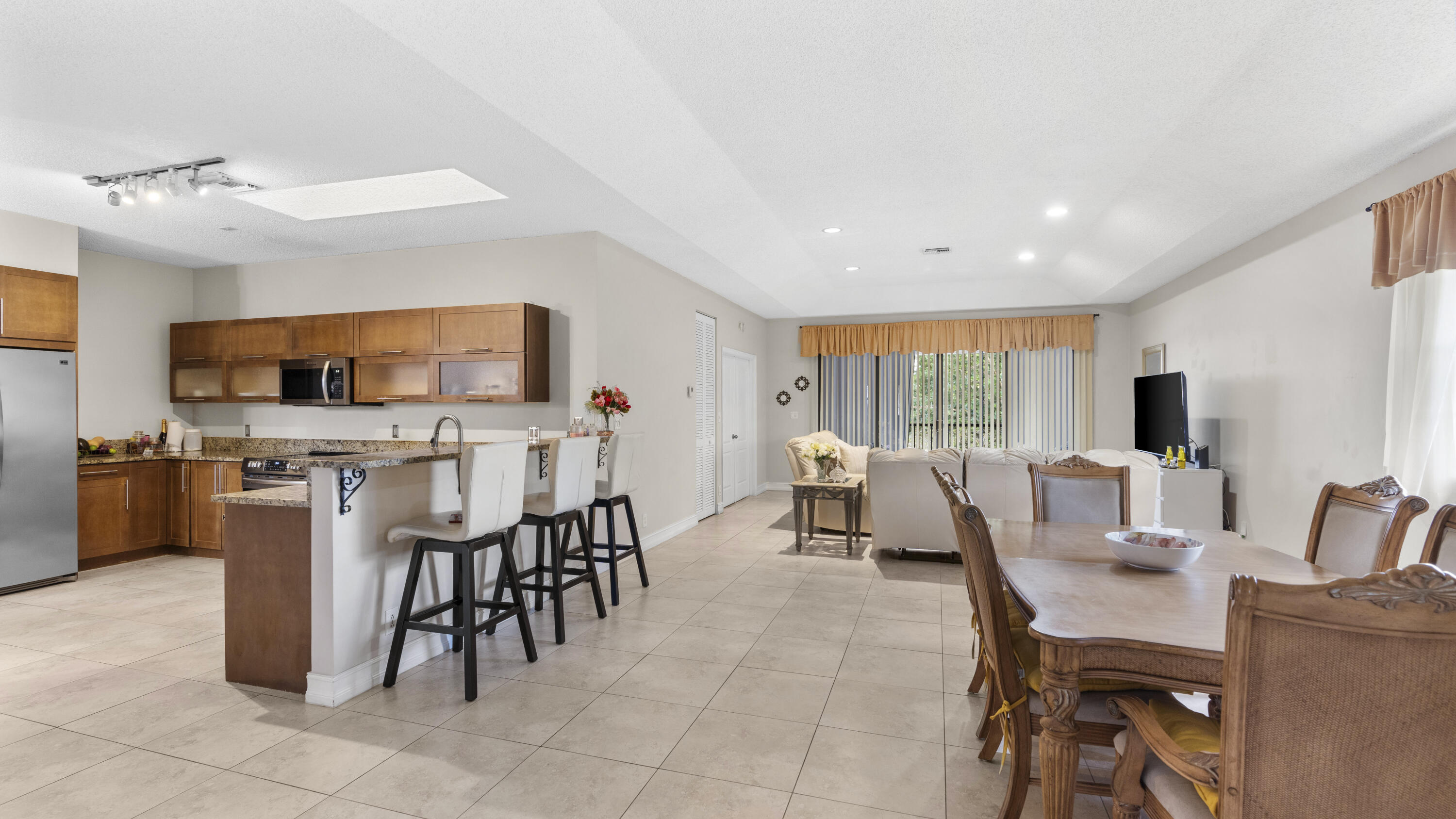8640 Vía Reale, Unit 73U / 2 Boca Raton, FL 33496 - Photo 23 of 35 DSC01661