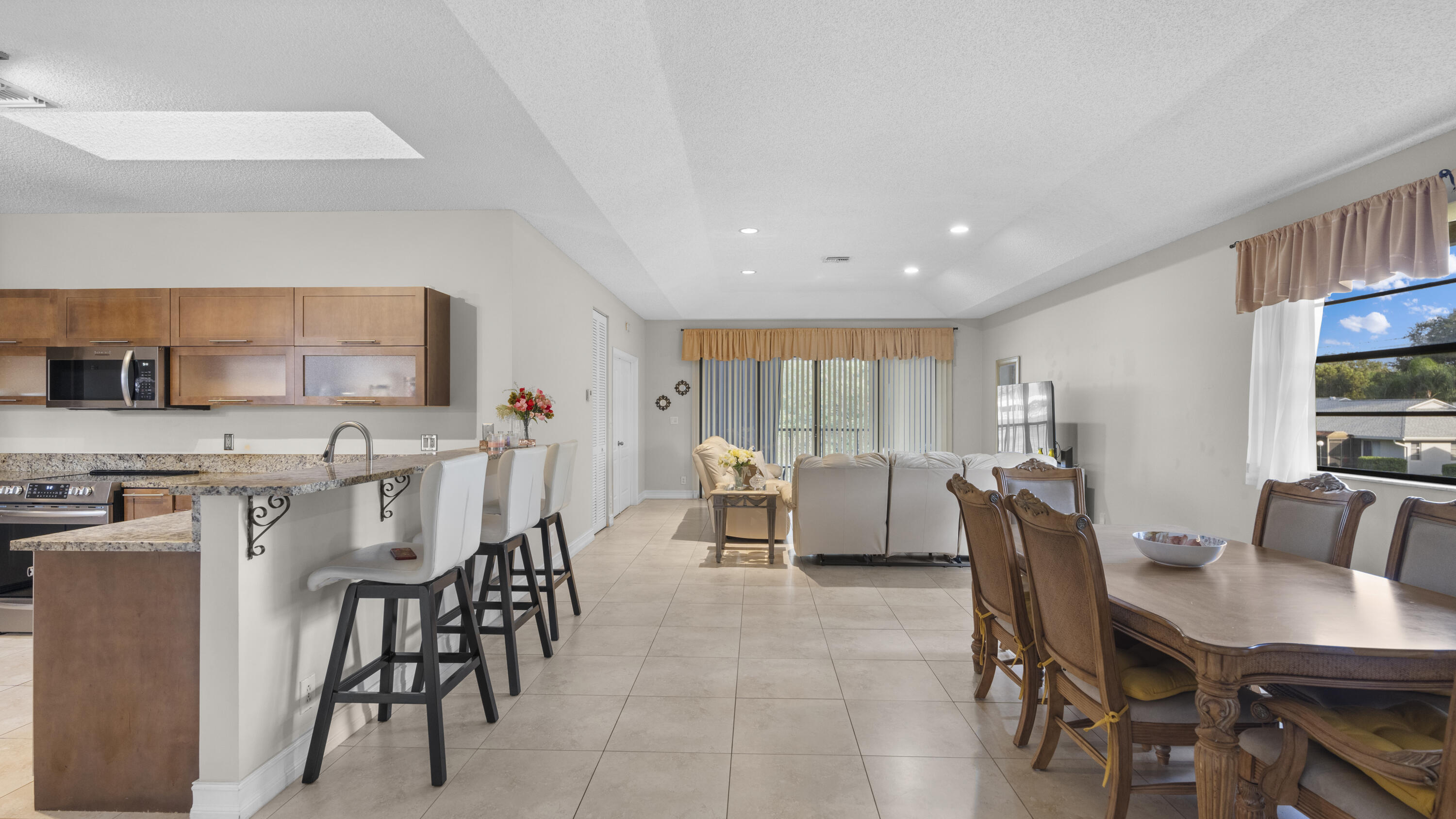 8640 Vía Reale, Unit 73U / 2 Boca Raton, FL 33496 - Photo 10 of 35 DSC01666