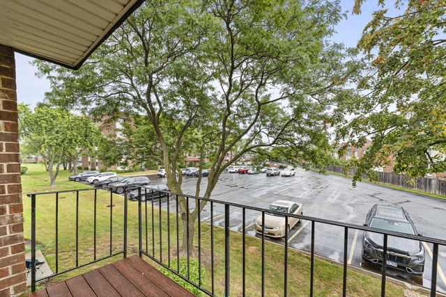 10369 Dearlove Road, Unit 2A Glenview, IL 60025 - Photo 15 of 15