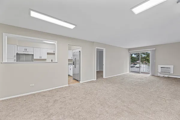 $299,900 | 10369 Dearlove Road, Unit 2A, Glenview, IL 60025