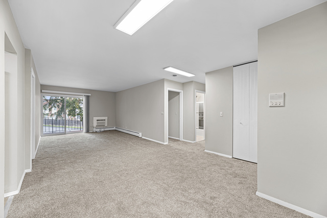 10369 Dearlove Road, Unit 2A Glenview, IL 60025 - Photo 7 of 15