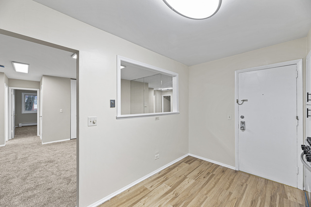 10369 Dearlove Road, Unit 2A Glenview, IL 60025 - Photo 8 of 15