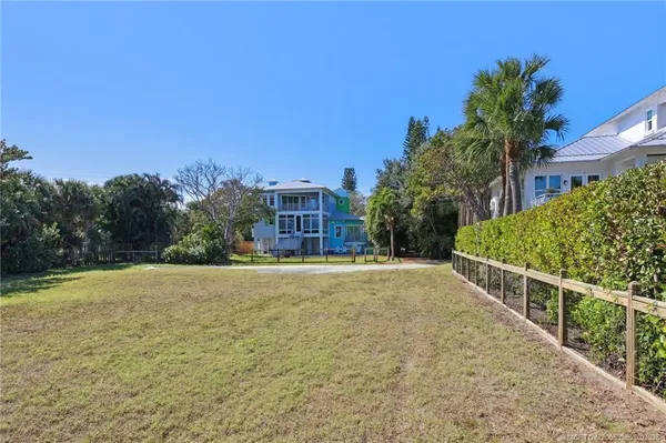 $2,299,900 | 94 North Sewalls Point Road, Stuart, FL 34996