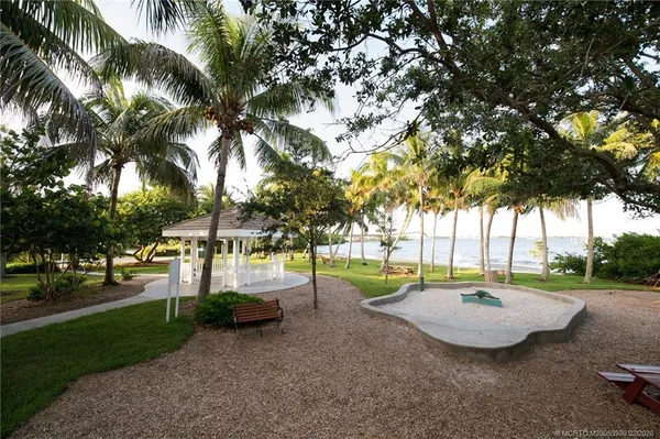 $2,299,900 | 94 North Sewalls Point Road, Stuart, FL 34996