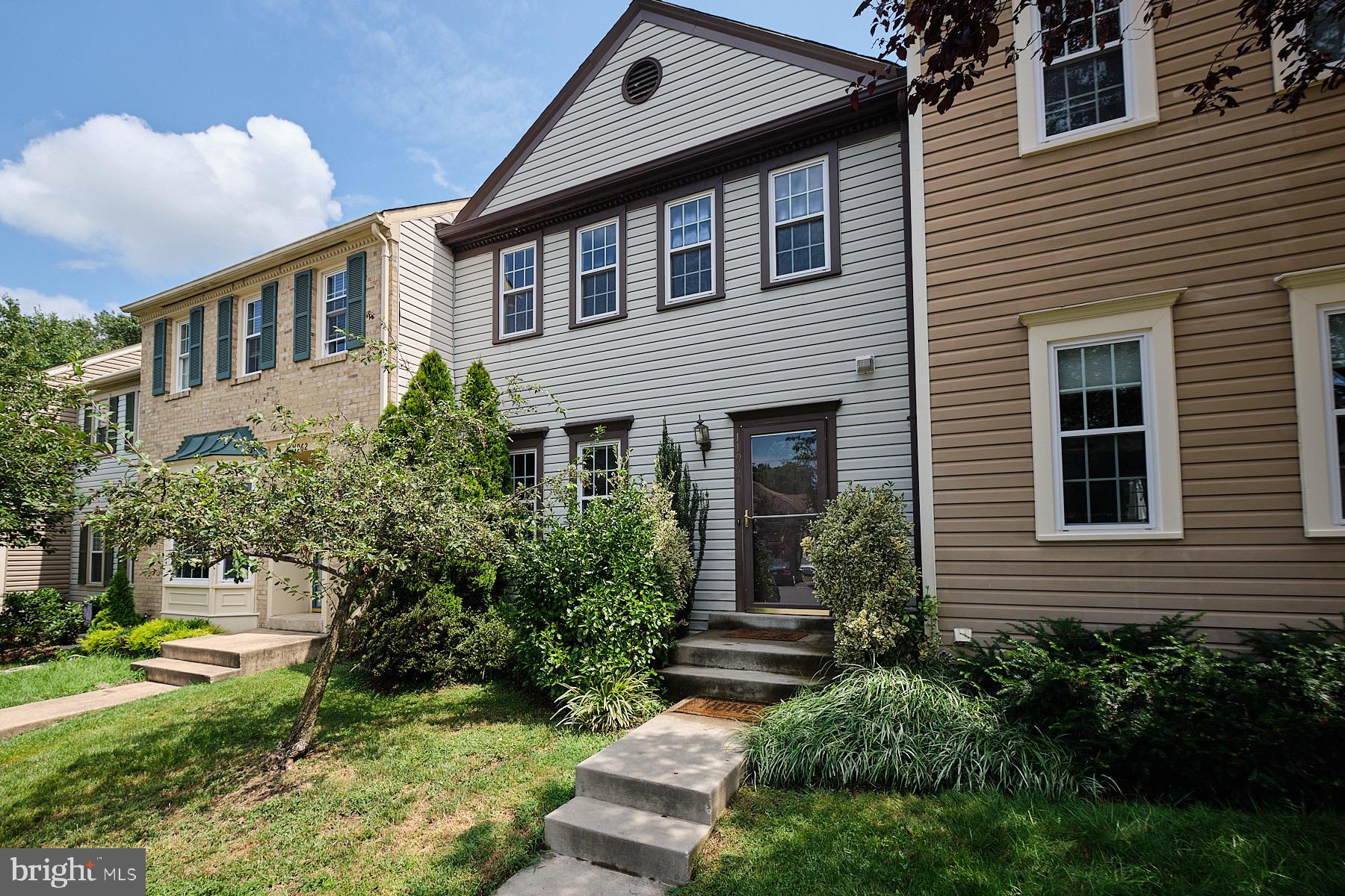 11960 Sentinel Point Court Reston, VA 20191 - Photo 2 of 50