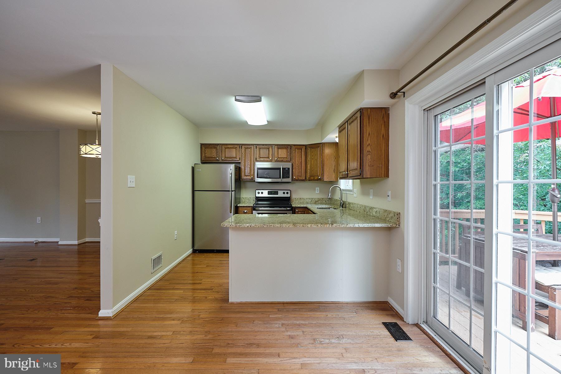 11960 Sentinel Point Court Reston, VA 20191 - Photo 13 of 50