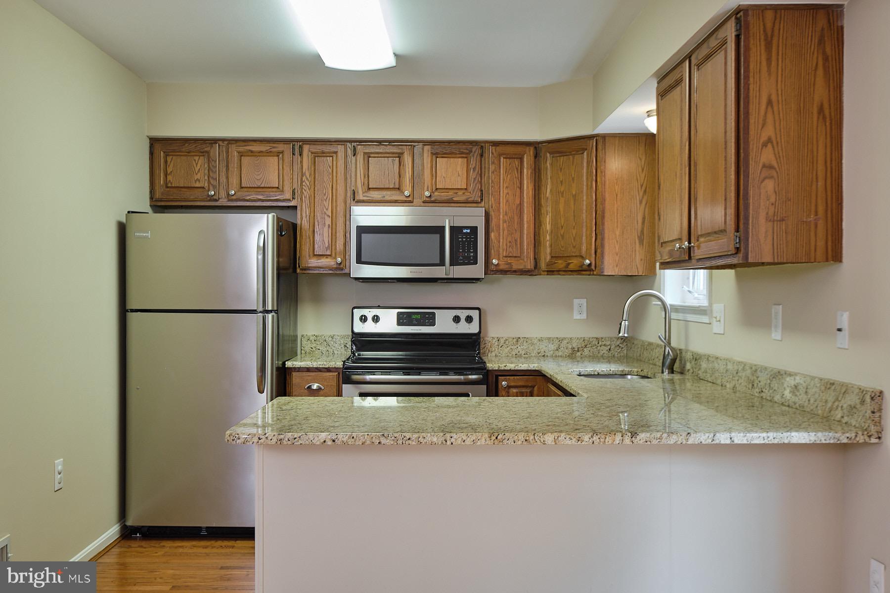 11960 Sentinel Point Court Reston, VA 20191 - Photo 14 of 50