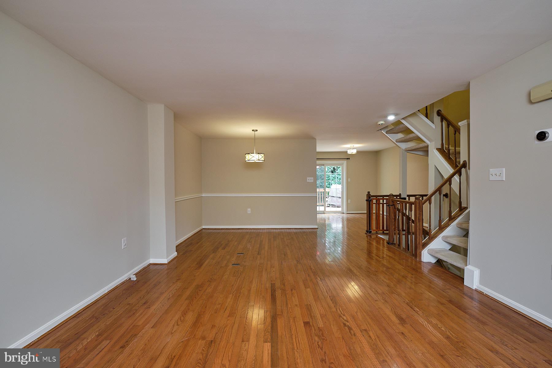 11960 Sentinel Point Court Reston, VA 20191 - Photo 4 of 50