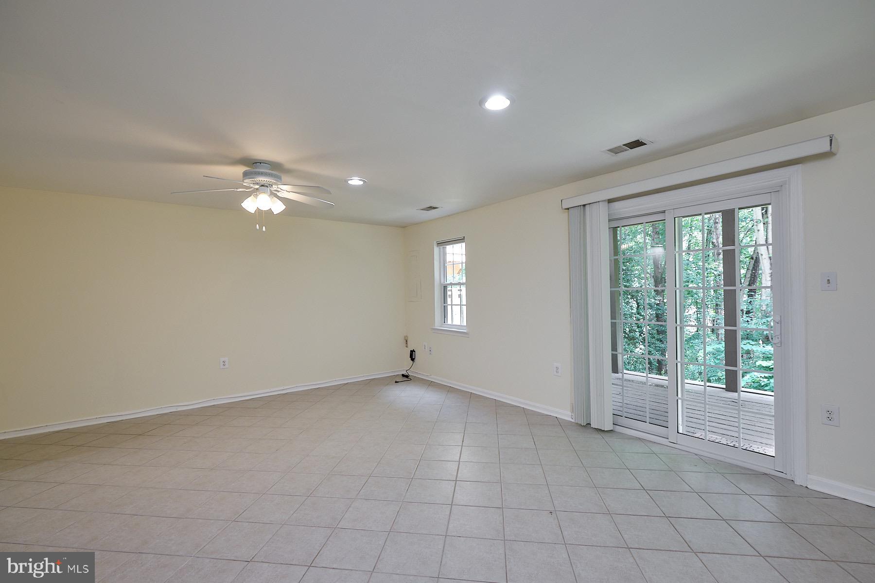 11960 Sentinel Point Court Reston, VA 20191 - Photo 37 of 50