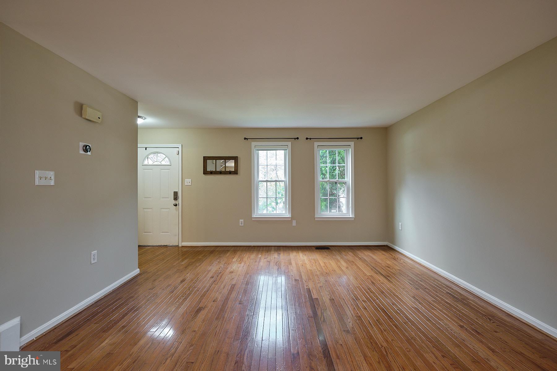 11960 Sentinel Point Court Reston, VA 20191 - Photo 7 of 50