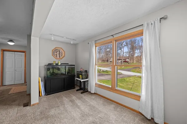 $299,900 | 1430 Woodland Drive, Sherrard, IL 61281