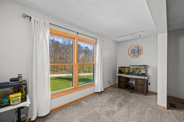 $299,900 | 1430 Woodland Drive, Sherrard, IL 61281