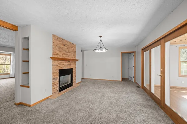 $299,900 | 1430 Woodland Drive, Sherrard, IL 61281