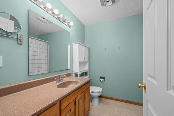 $299,900 | 1430 Woodland Drive, Sherrard, IL 61281