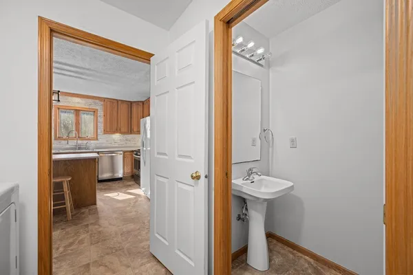 $299,900 | 1430 Woodland Drive, Sherrard, IL 61281