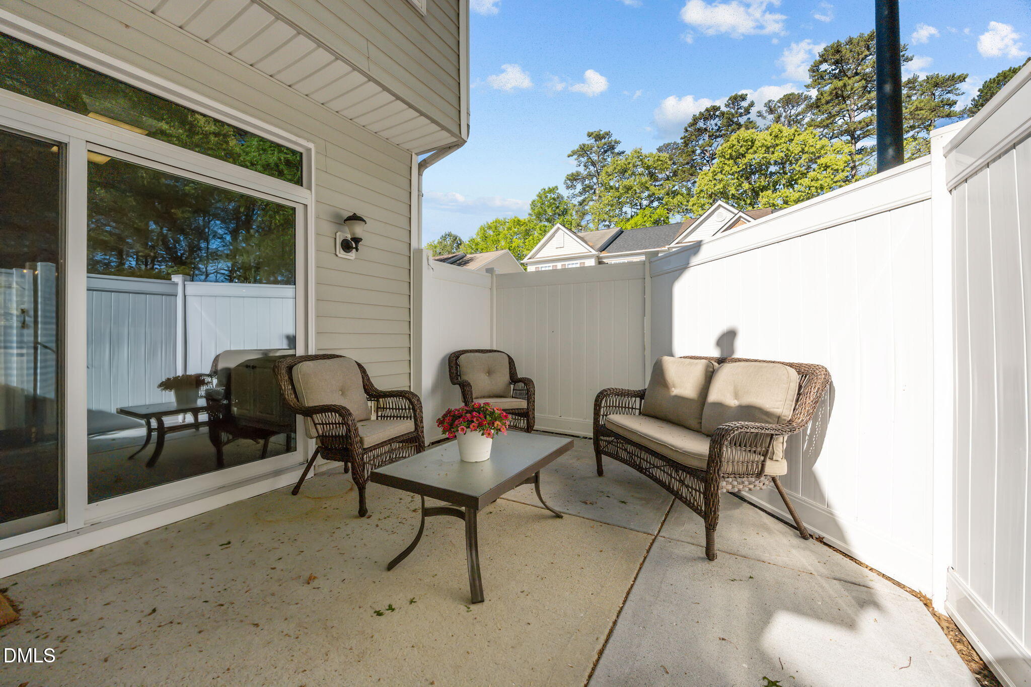 1703 Sorrell Brook Way Raleigh, NC 27609 - Photo 27 of 29 22-web-or-mls-22-IMG_6293
