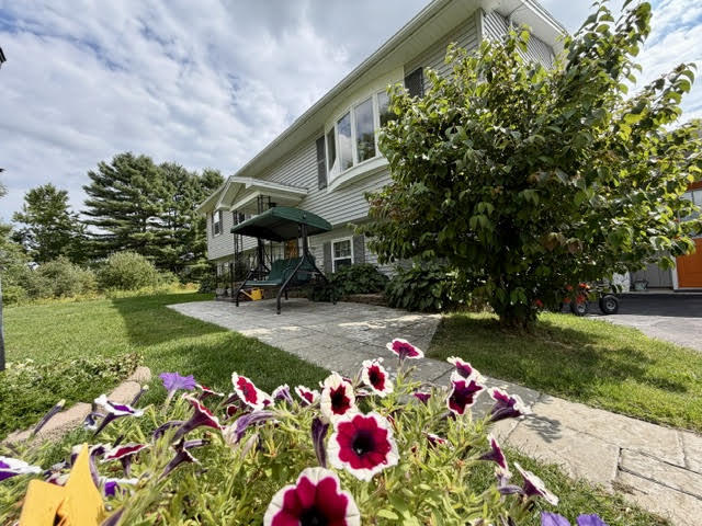 87 Taylor Road Winslow, ME 04901 - Photo 3 of 60 18