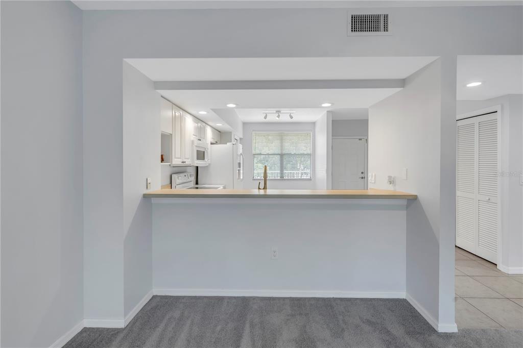 960 Starkey Road, Unit 2202 Largo, FL 33771 - Photo 26 of 63 Gallery Image 26