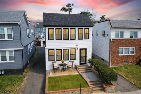 $599,000 | 36 Chelsea Avenue, Newark, NJ 07106