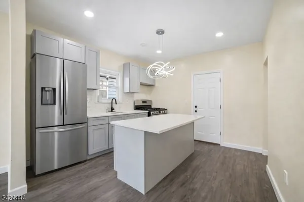 $599,000 | 36 Chelsea Avenue, Newark, NJ 07106