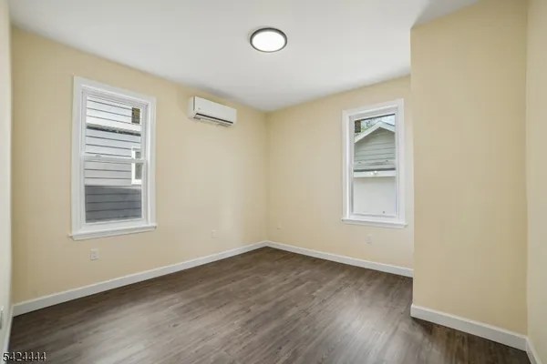 $599,000 | 36 Chelsea Avenue, Newark, NJ 07106