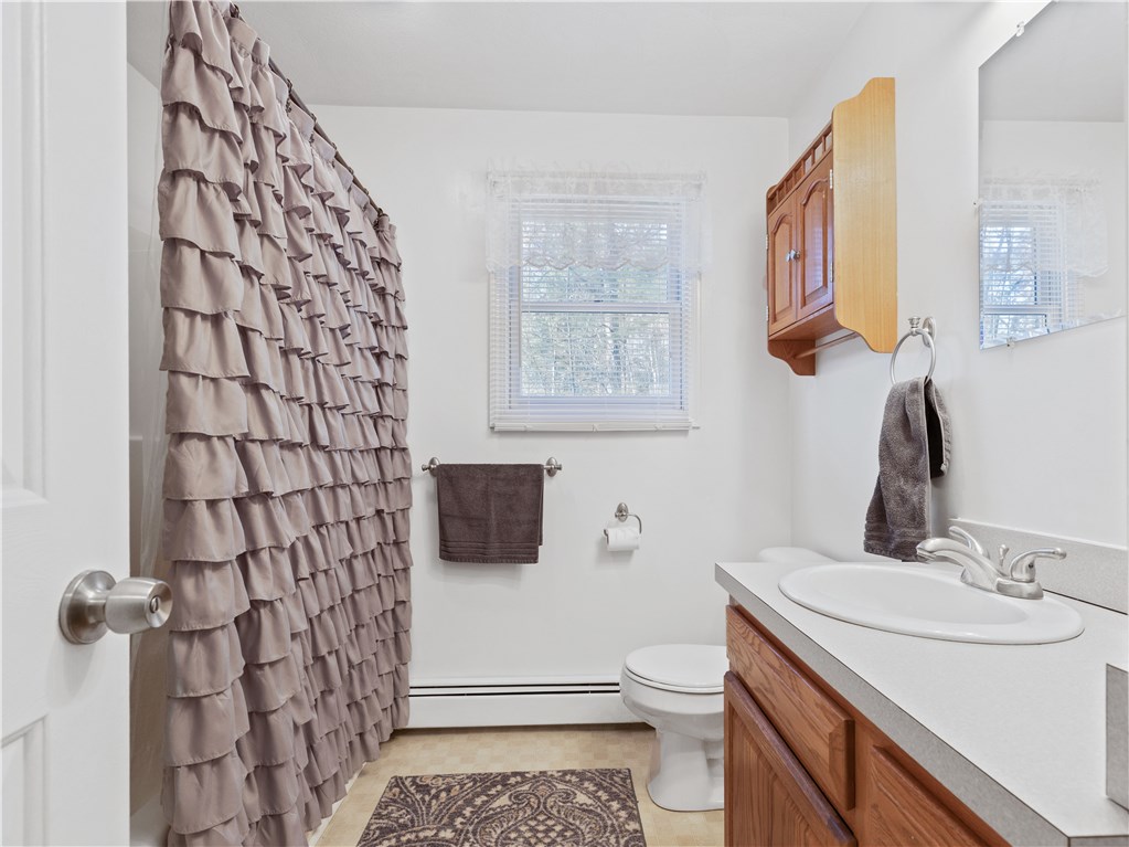 150 George Allen Road Glocester, RI 02814 - Photo 8 of 40