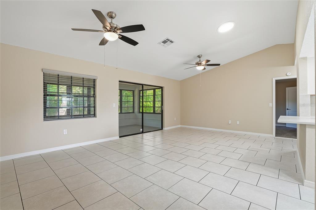3450 Dow Lane Spring Hill, FL 34609 - Photo 15 of 44