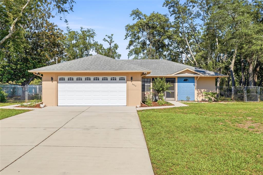 3450 Dow Lane Spring Hill, FL 34609 - Photo 2 of 44
