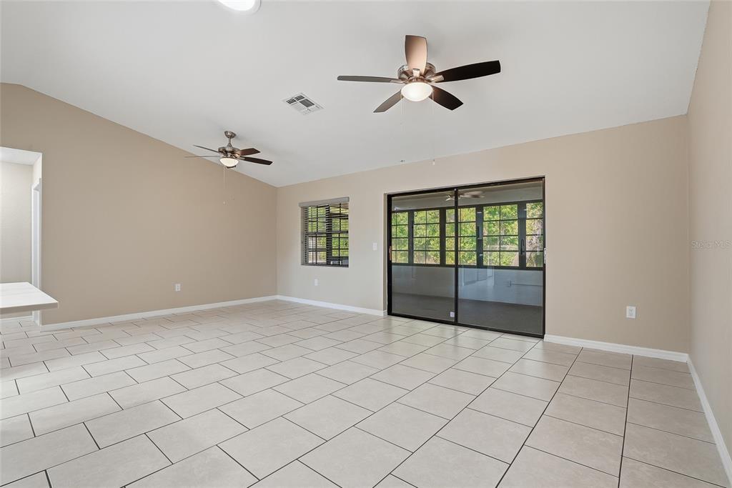 3450 Dow Lane Spring Hill, FL 34609 - Photo 10 of 44