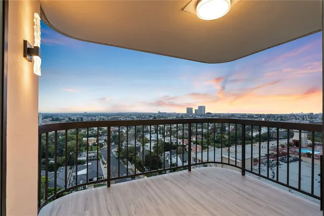 $1,980,000 | 10790 Wilshire Boulevard, Unit 806, Los Angeles, CA 90024