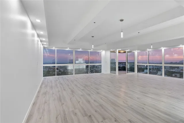 $1,980,000 | 10790 Wilshire Boulevard, Unit 806, Los Angeles, CA 90024