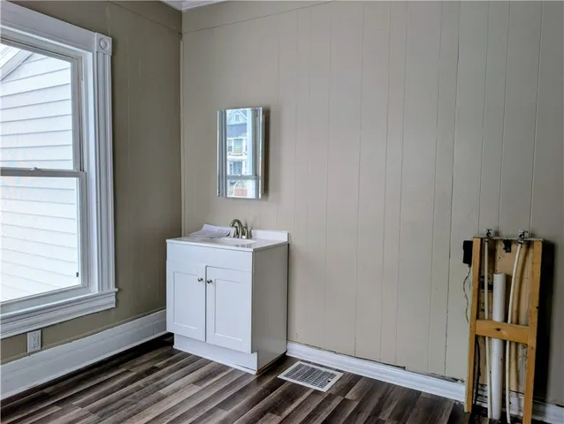 $155,000 | 950 North Main Street, Elmira, NY 14901