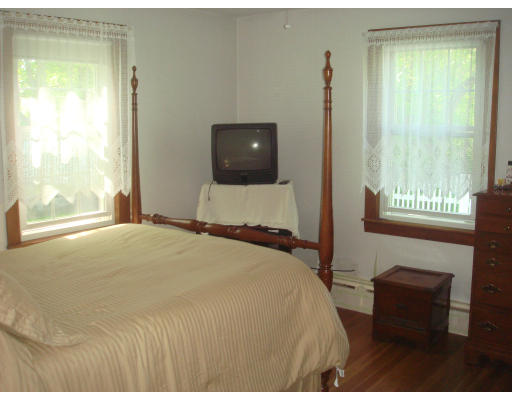 119 Old Road Dracut, MA 01826 - Photo 10 of 15 Gallery Image 10