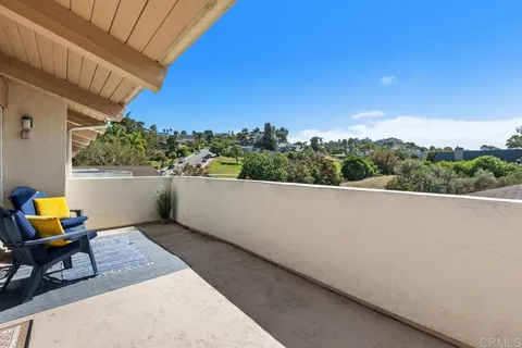 $525,000 | 7512 Viejo Castilla Way, Unit 22, Carlsbad, CA 92009