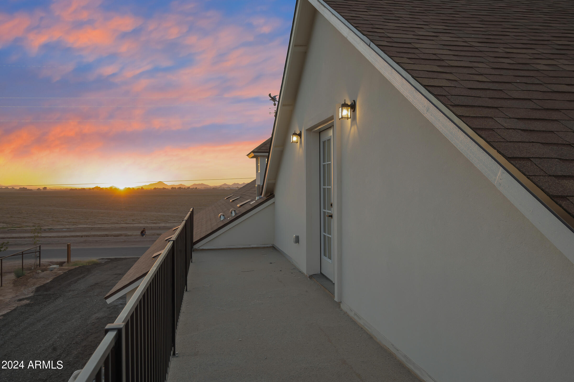 235 North Clemans Road Coolidge, AZ 85128 - Photo 26 of 33 a view of a balcony with an outdoor space