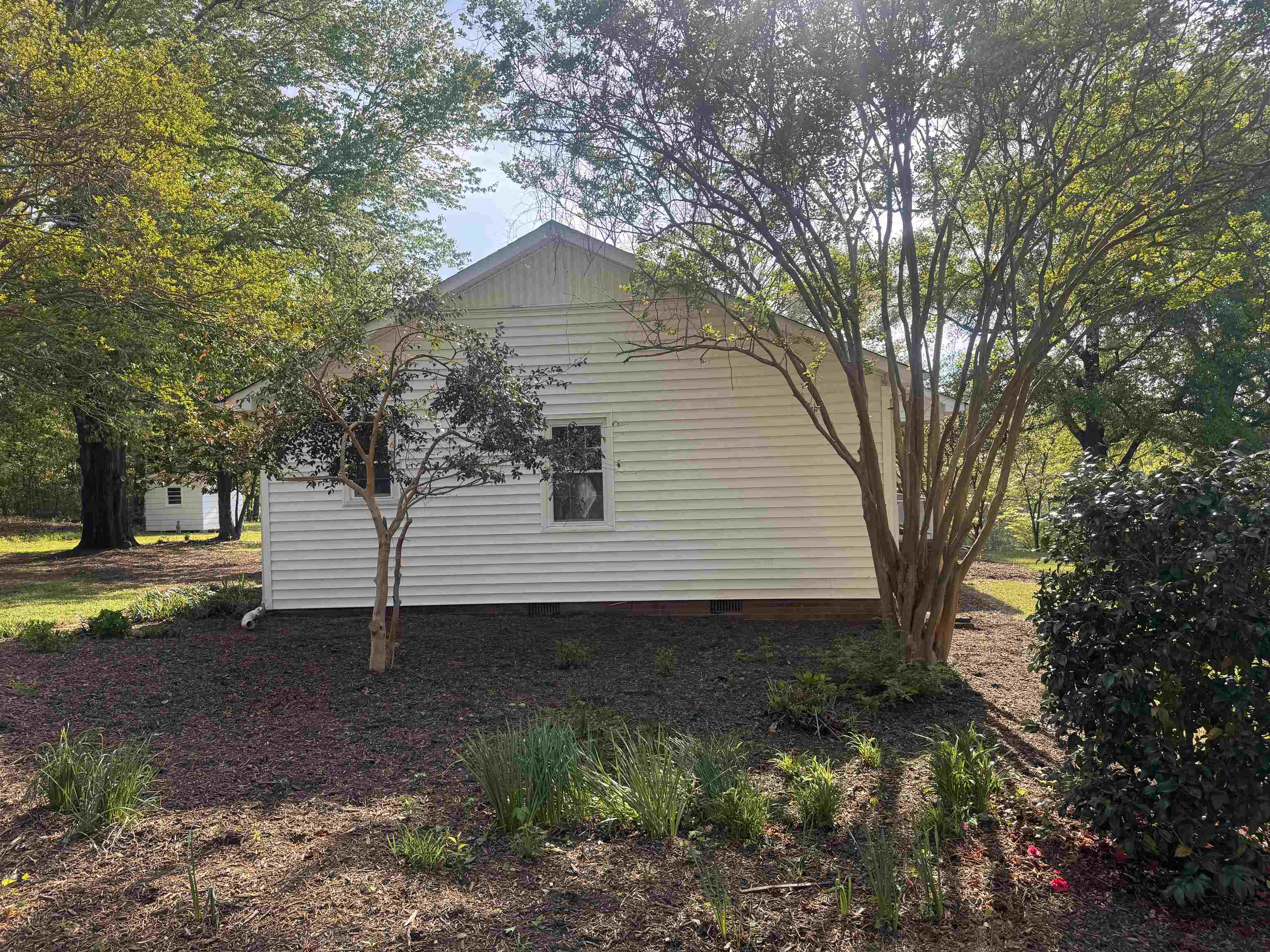 385 State Rd S-42-7065 Campobello, SC 29322 - Photo 7 of 47