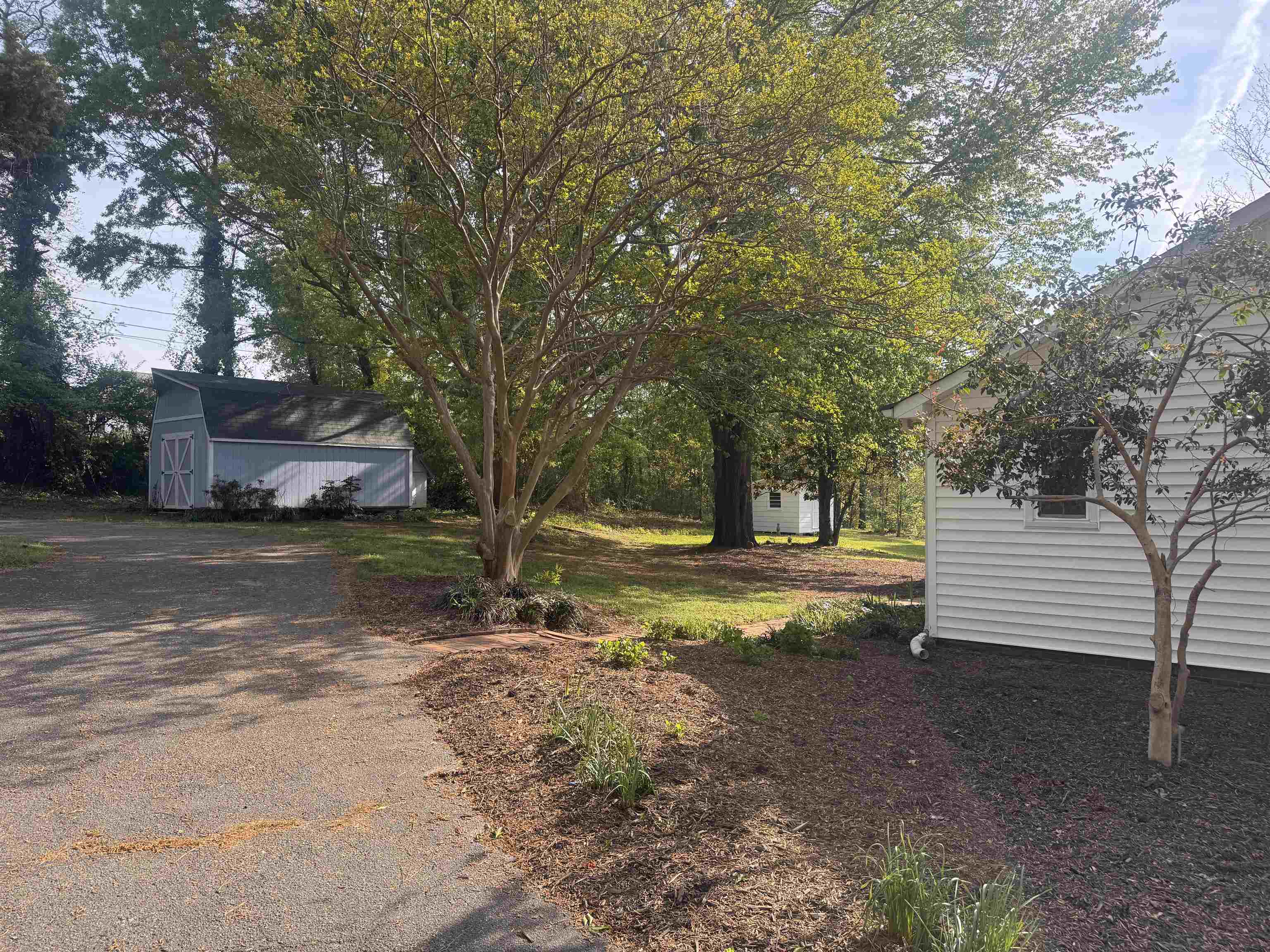 385 State Rd S-42-7065 Campobello, SC 29322 - Photo 8 of 47