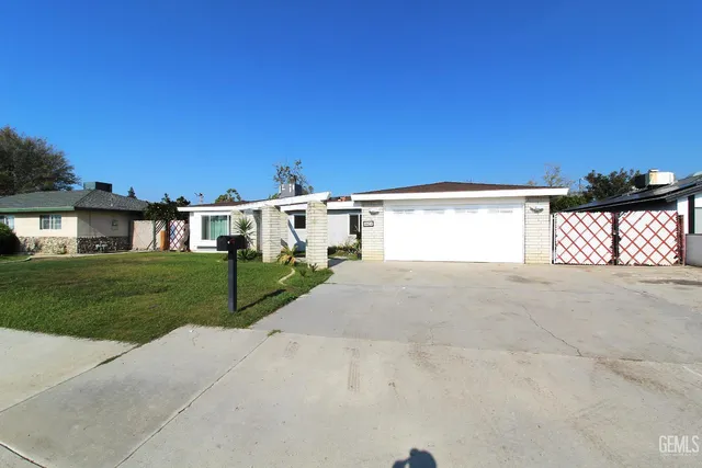 $429,000 | Undisclosed Address, Bakersfield, CA 93313